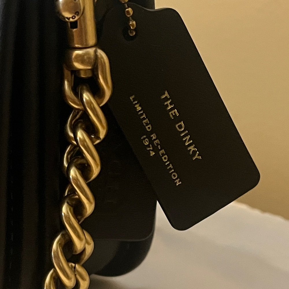 Coach Re-released Dinky Bag in Black - Picture 3 of 13
